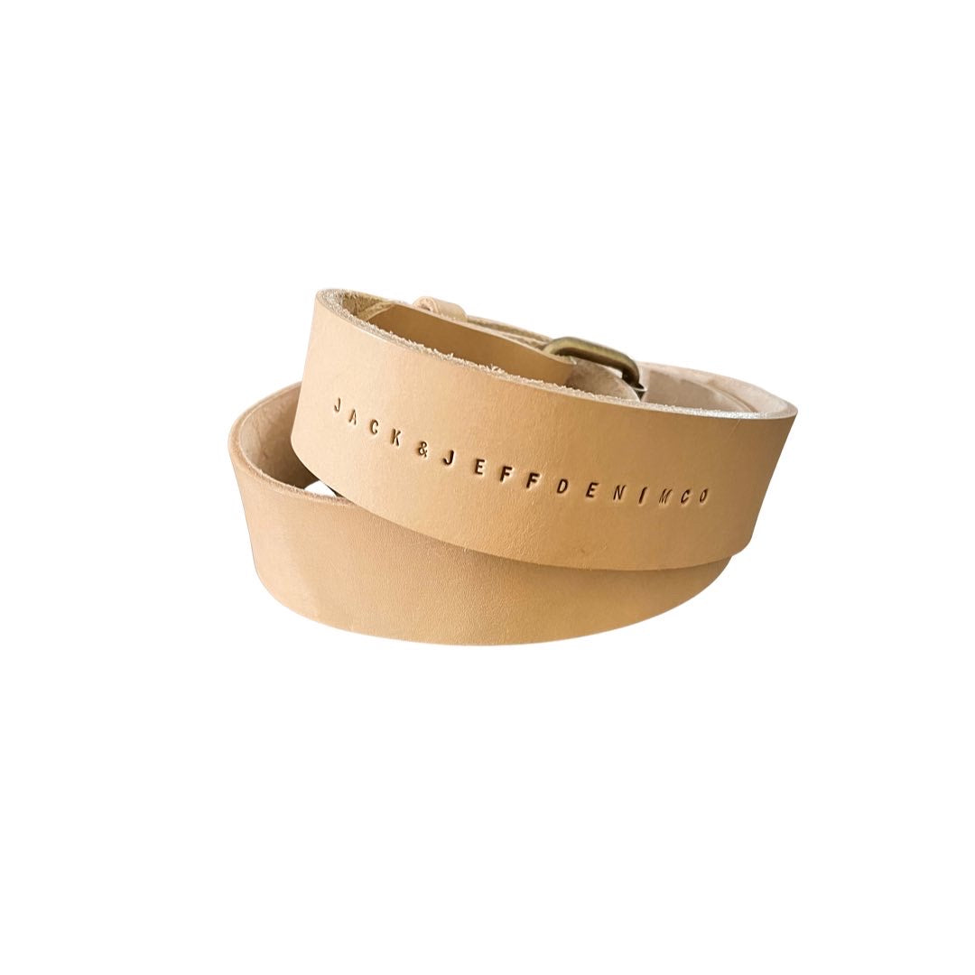 Belt // Veg Tanned Leather // Natural